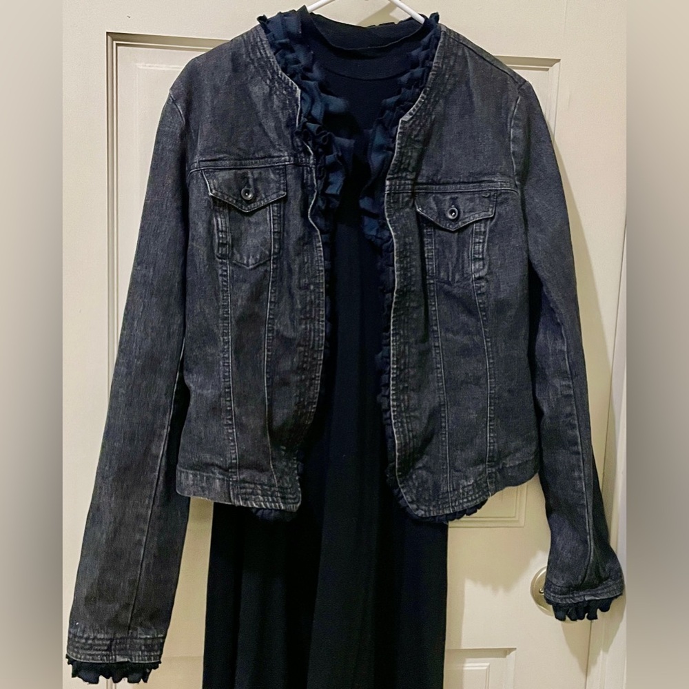 Dark Denim Jacket with ruffled lining